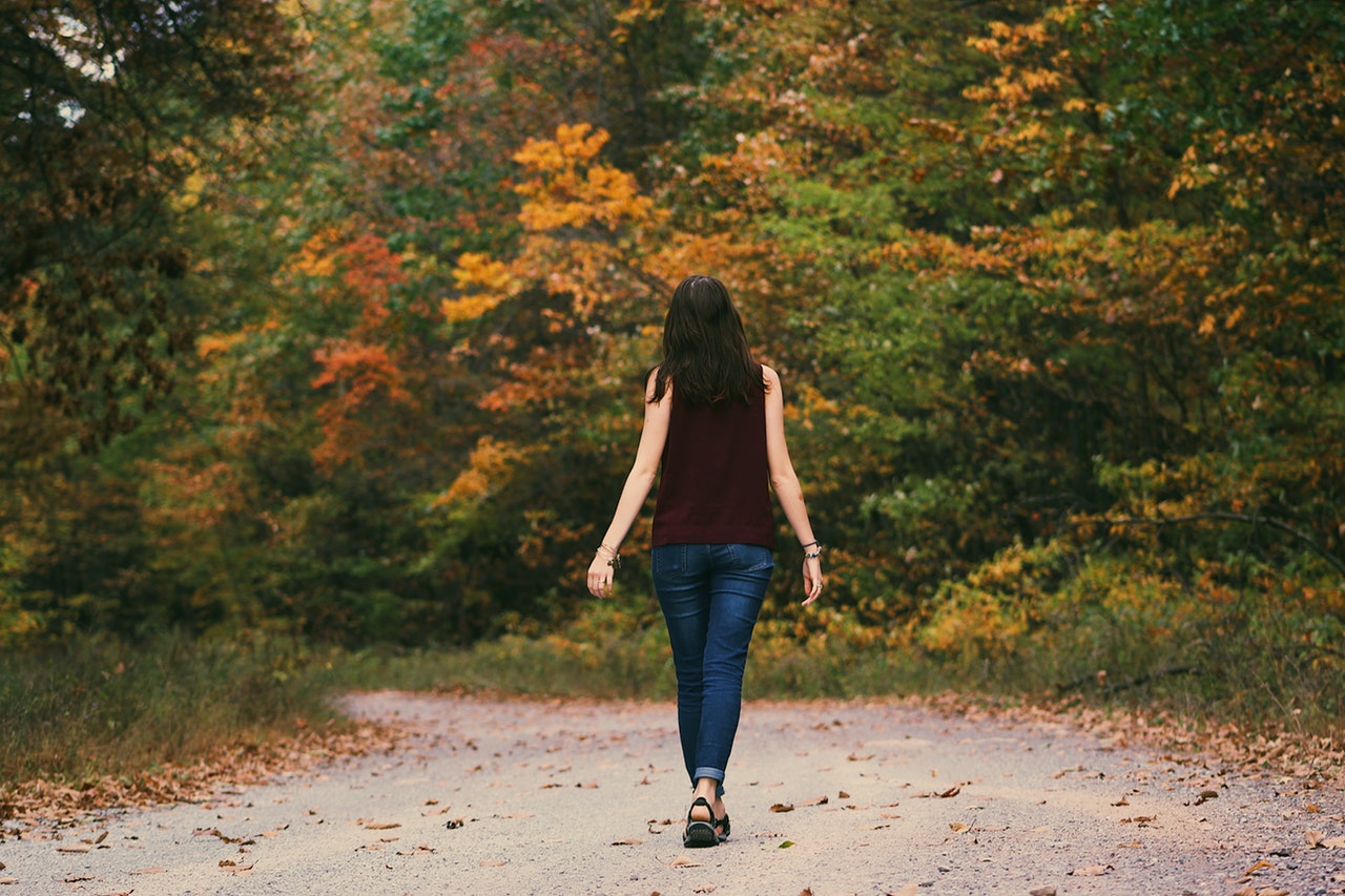 girl-walking